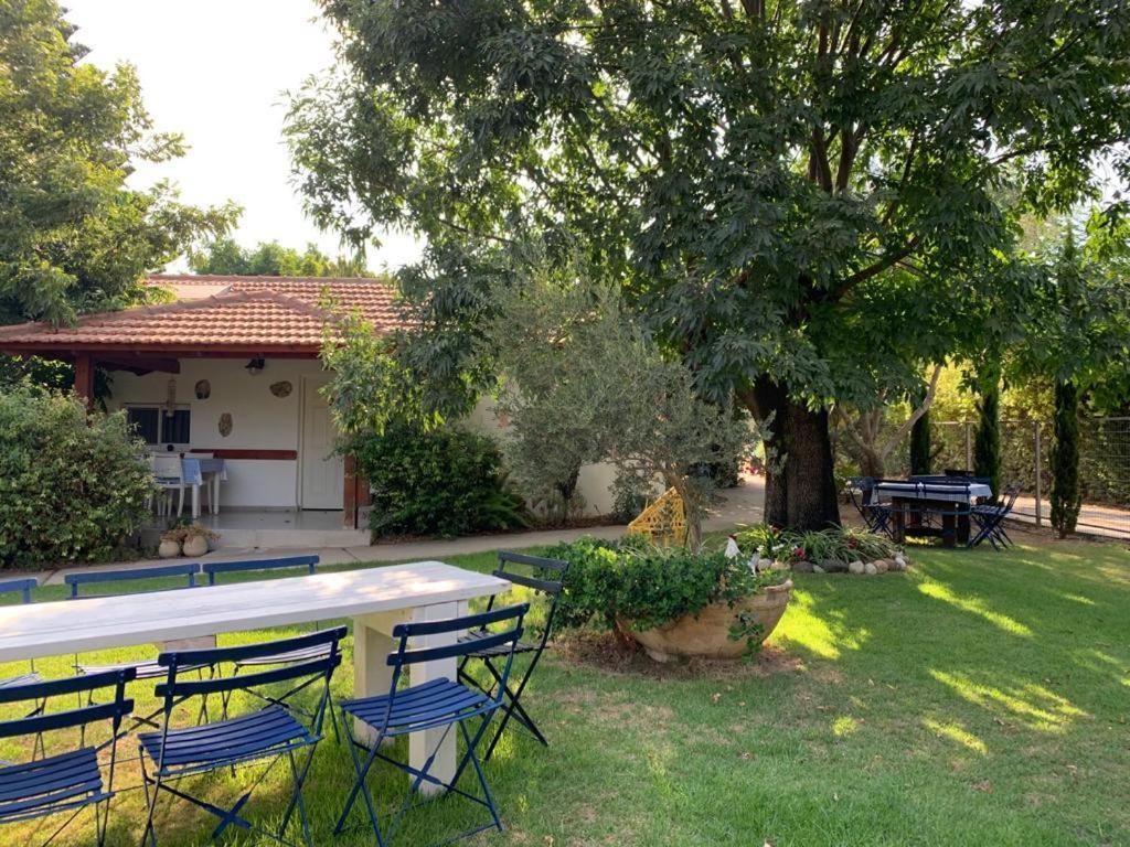 Orhan Havaya Sheʼar Yashuv Buitenkant foto