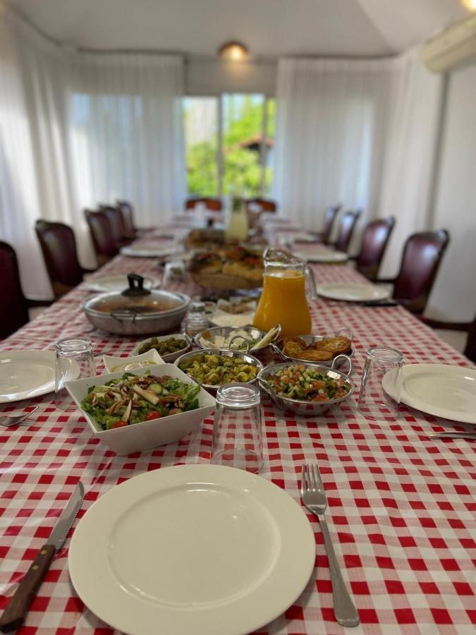 Orhan Havaya Sheʼar Yashuv Buitenkant foto